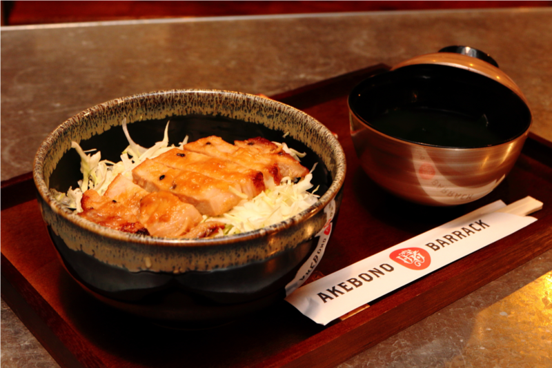 今はなき「たつみや肉店」の味噌豚丼（800円）